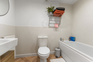 Photo 24- click for photo gallery